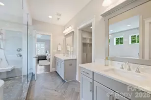 2244 Rock Creek Dr, Charlotte, NC 28226 - Photo 32