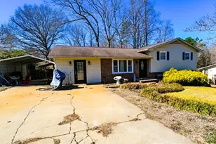 1113 Pecan St, Conover, NC 28613 - Photo 2