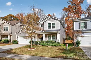 5031 Burnwald Ct, Fort Mill, SC 29715 - Photo 2