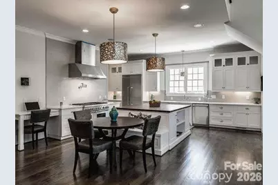 814 Bertonley Avenue, Charlotte, NC 28211 - Photo 4