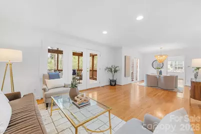 7201 Terrace Drive, Charlotte, NC 28211 - Photo 14