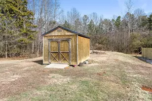 8446 Clear Meadow Ln, Charlotte, NC 28227 - Photo 20