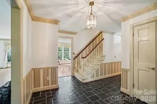 104 Finley St, Hendersonville, NC 28739 - Photo 12