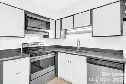 1921 Mereview Court #34, Charlotte, NC 28210 - Photo 6