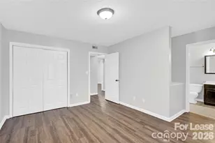 1921 Mereview Ct, Charlotte, NC 28210 - Photo 14