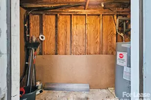 1921 Mereview Ct, Charlotte, NC 28210 - Photo 24