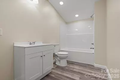 32 Roddy Street, Cheraw, SC 29520 - Photo 12