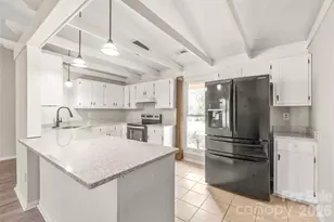 6230 Dwightware Blvd, Charlotte, NC 28227 - Photo 1