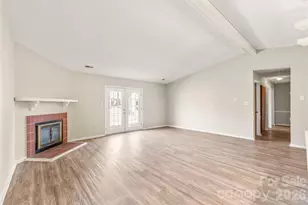 6230 Dwightware Blvd, Charlotte, NC 28227 - Photo 10