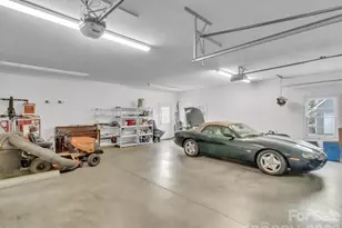 303 E Forest Pl, Candler, NC 28715 - Photo 46