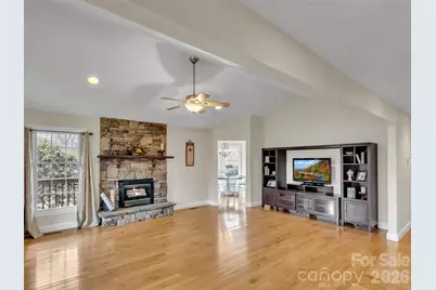 303 E Forest Place #13, Candler, NC 28715 - Photo 6