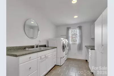 303 E Forest Place #13, Candler, NC 28715 - Photo 26