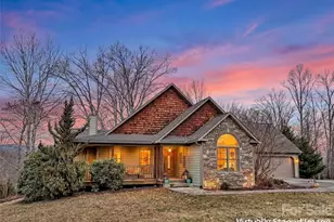 303 E Forest Pl, Candler, NC 28715 - Photo 2