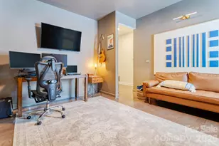 6415 Barcelona Wy, Charlotte, NC 28214 - Photo 18