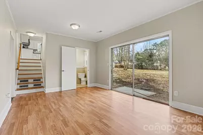 5931 Amity Place, Charlotte, NC 28212 - Photo 8