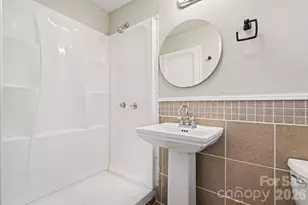 5931 Amity Pl, Charlotte, NC 28212 - Photo 10