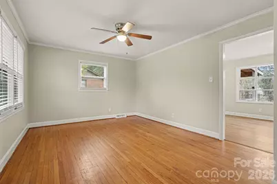 5931 Amity Place, Charlotte, NC 28212 - Photo 2