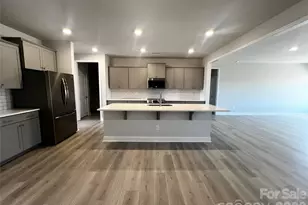 128 Swan Pk Ln, Statesville, NC 28625 - Photo 10