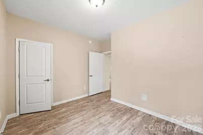 138 Lone Eagle Lane, Hendersonville, NC 28739 - Photo 22