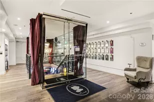 127 N Tryon St, Charlotte, NC 28202 - Photo 24