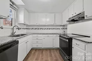 2312 Brook Canyon Dr, Charlotte, NC 28212 - Photo 10