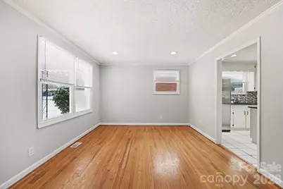 742 N Mulberry Street, Statesville, NC 28677 - Photo 14