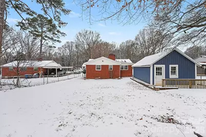 742 N Mulberry Street, Statesville, NC 28677 - Photo 22