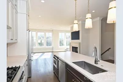 2428 Runnymede Lane, Charlotte, NC 28209 - Photo 16