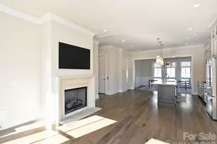 2428 Runnymede Ln, Charlotte, NC 28209 - Photo 22