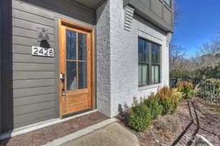 2428 Runnymede Ln, Charlotte, NC 28209 - Photo 4