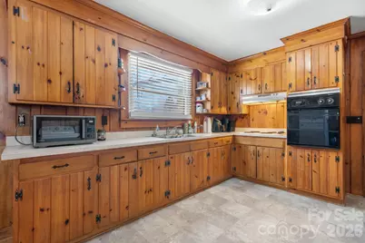 3012 Rocky Ford Road, Newton, NC 28658 - Photo 10