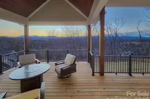 128 Saddle Ridge Dr, Alexander, NC 28701 - Photo 2