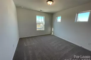5007 Falstone Dr, Charlotte, NC 28269 - Photo 8