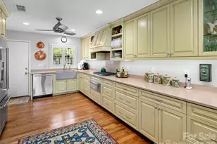 429 Crowfields Dr, Asheville, NC 28803 - Photo 4