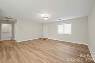 505 2nd St Pl NE, Conover, NC 28613 - Photo 8