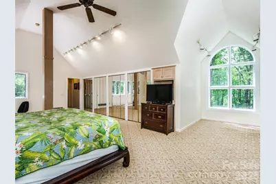 363 Rickel Drive, Hendersonville, NC 28739 - Photo 18