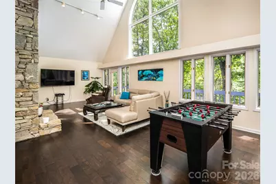 363 Rickel Drive, Hendersonville, NC 28739 - Photo 4