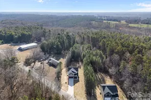 235 Grissom Dr, Gastonia, NC 28052 - Photo 36