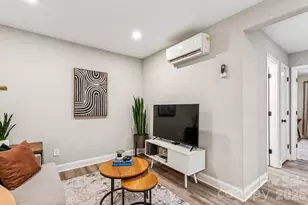 2000 Patio Ct, Charlotte, NC 28205 - Photo 4