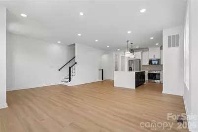 7017 Westrow Avenue, Charlotte, NC 28278 - Photo 2