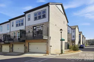 604 Tudor Park Way, Charlotte, NC 28211 - Photo 2