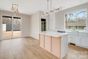 211 Ruby Ave, Black Mountain, NC 28711 - Photo 14