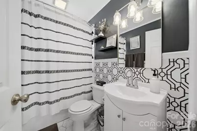 904 15th Street NW, Conover, NC 28613 - Photo 26