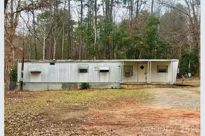 2715 39th Avenue NE, Hickory, NC 28601 - Photo 1