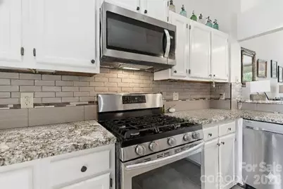 19986 Oak Leaf Circle, Cornelius, NC 28031 - Photo 12