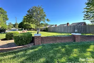 19986 Oak Leaf Cir, Cornelius, NC 28031 - Photo 32