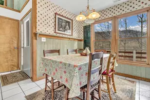 376 Ox Crk Rd, Weaverville, NC 28787 - Photo 28