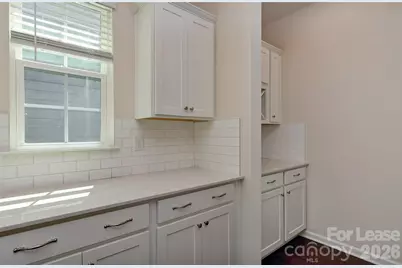 8017 Cornhill Avenue, Charlotte, NC 28277 - Photo 12