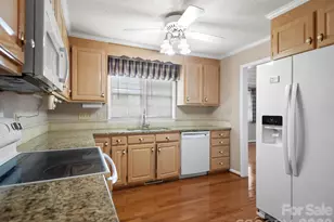 1016 Concord Rd, Davidson, NC 28036 - Photo 10