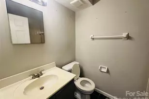 9405 Old Concord Rd, Charlotte, NC 28213 - Photo 8